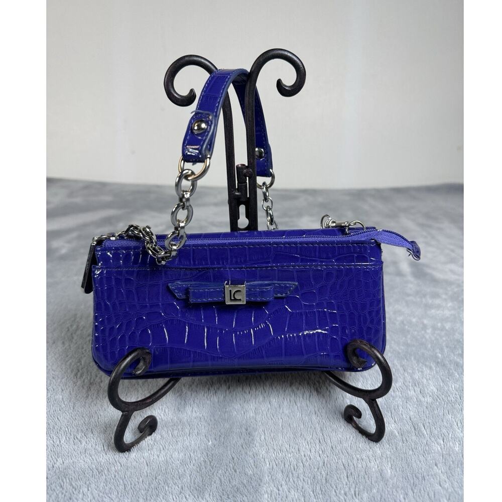 Liz Claiborne Blue Crocodile Wallet Wristlet, Credit Card Slots, Clear ID
